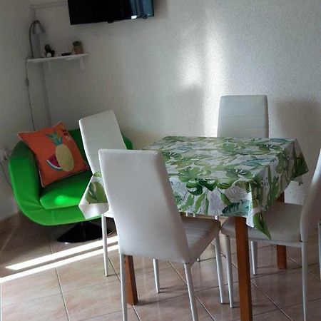 Apartmani Tustica สเวติ เปตาร์ ภายนอก รูปภาพ