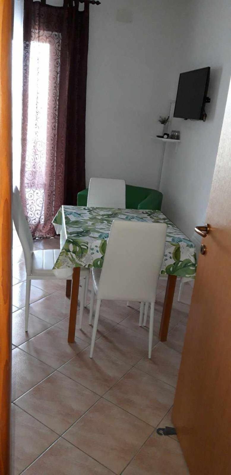 Apartmani Tustica สเวติ เปตาร์ ภายนอก รูปภาพ